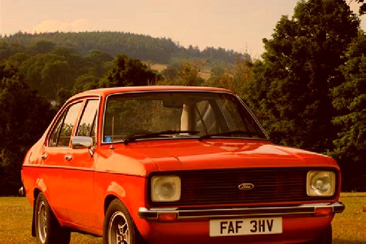 escort Lakenheath