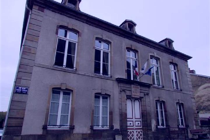 escort Lamarche-sur-Saone