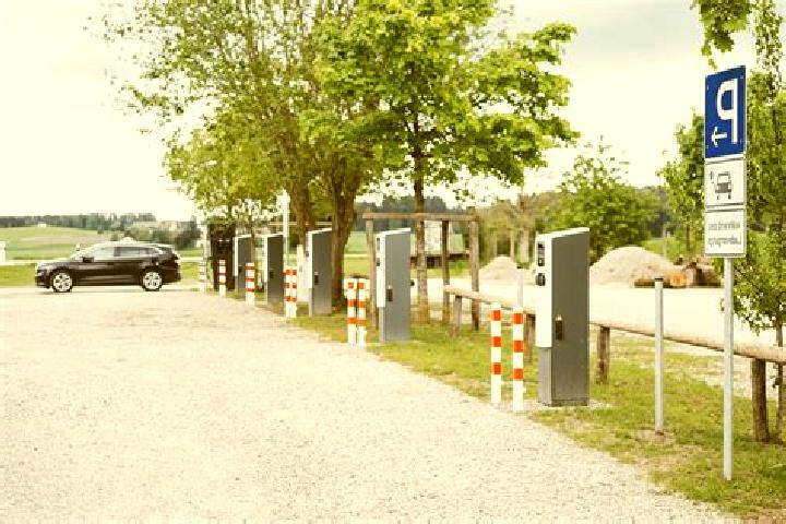 escort Laufersweiler