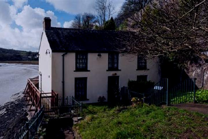 escort Laugharne