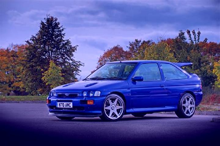 escort Lauscha
