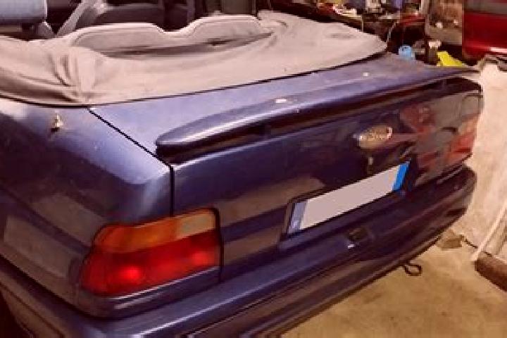escort Le Bez