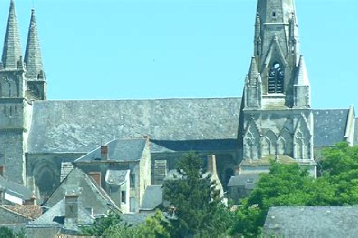 escort Le Puy-Notre-Dame