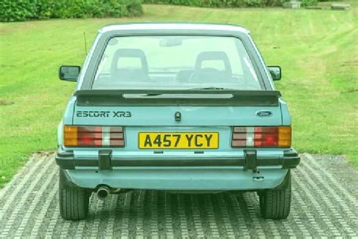 escort Ledrada