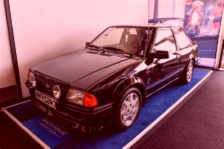 escort Leiba