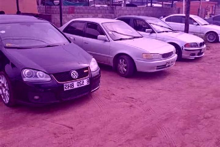 escort Lenchwe Le Tau