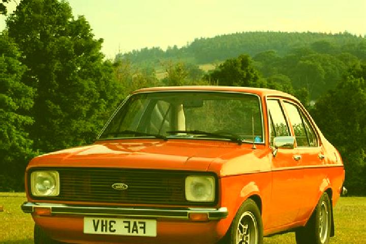 escort Leningradskoye