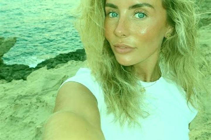escort Leonie Hill