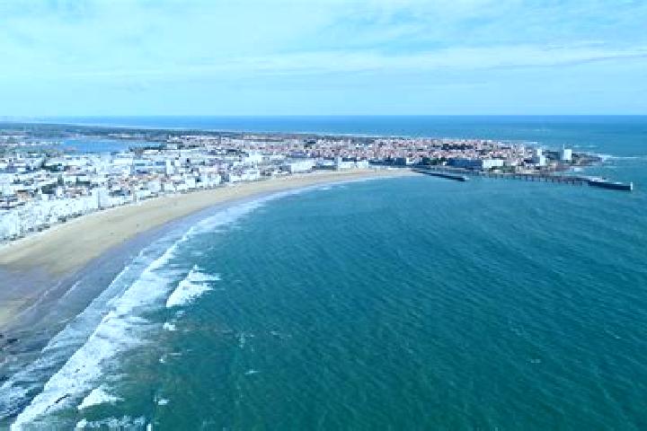 escort Les Sables-d Olonne