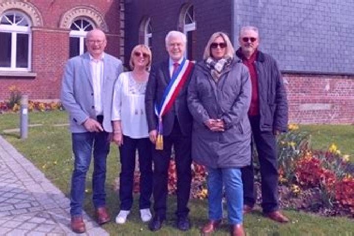 escort Les Trois-Pierres