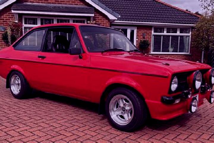 escort Lesbury