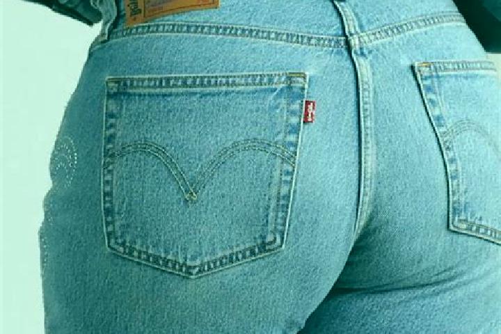 escort Levis