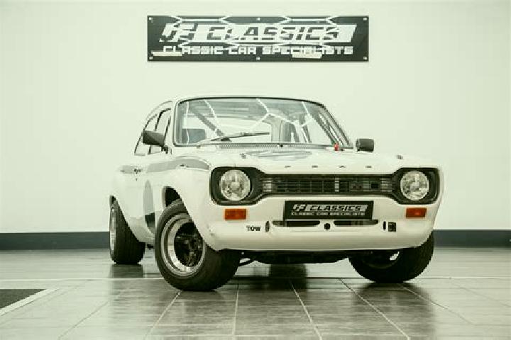 escort Ley Hill