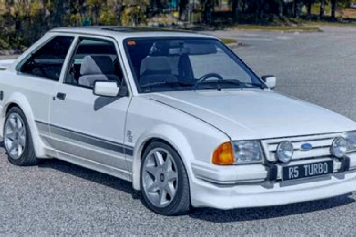 escort Lipki