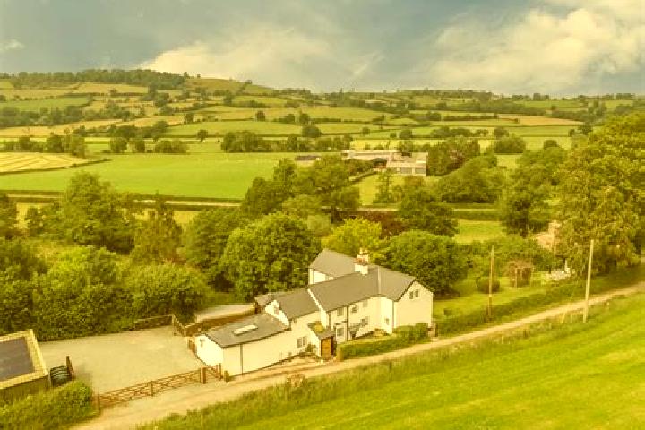 escort Llanfechain