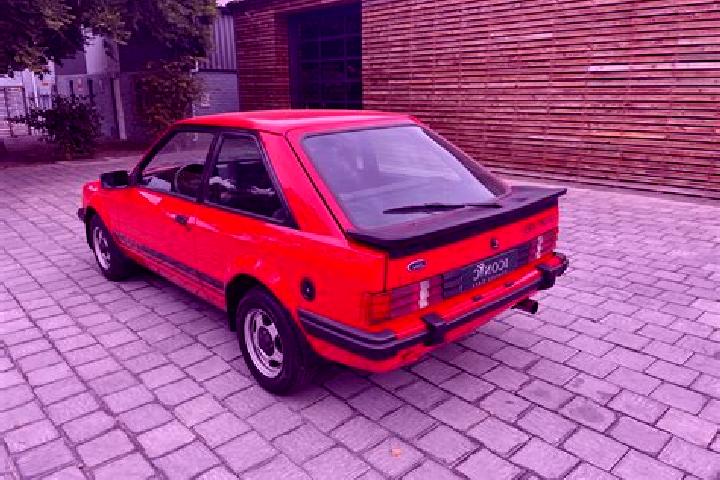 escort Lombron