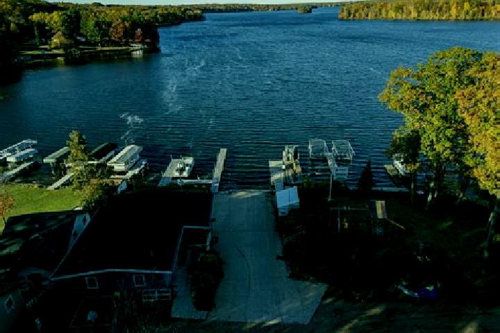 escort Long Lake
