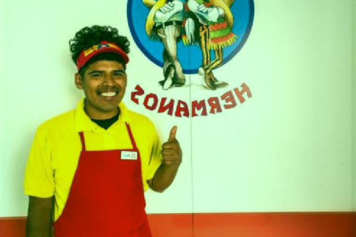escort Los Pollos