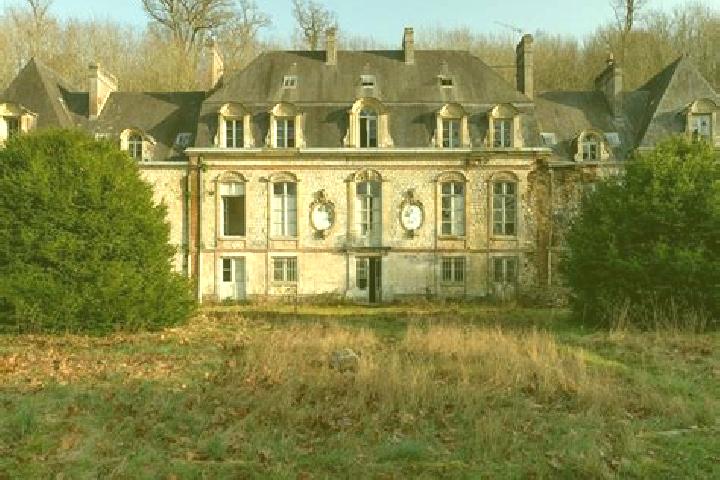 escort Louviers
