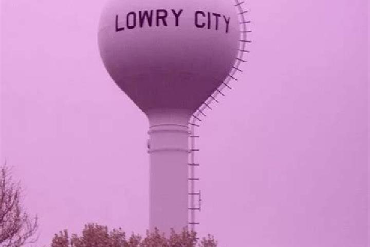 escort Lowry City