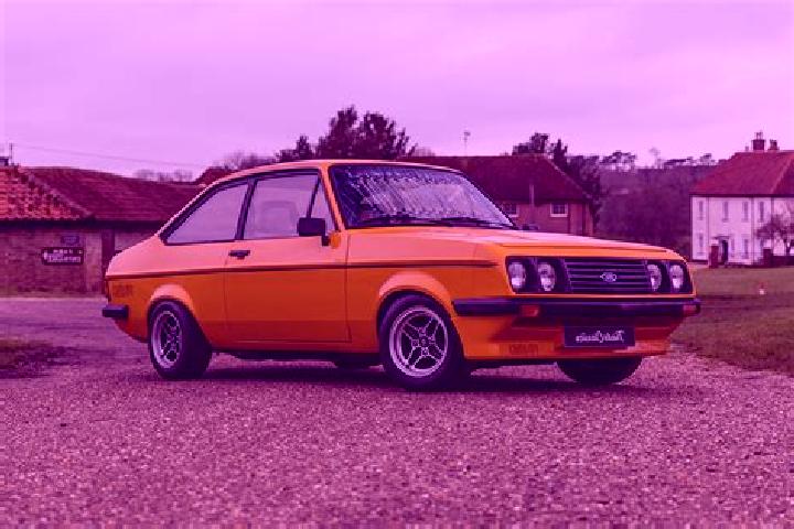 escort Luieriu