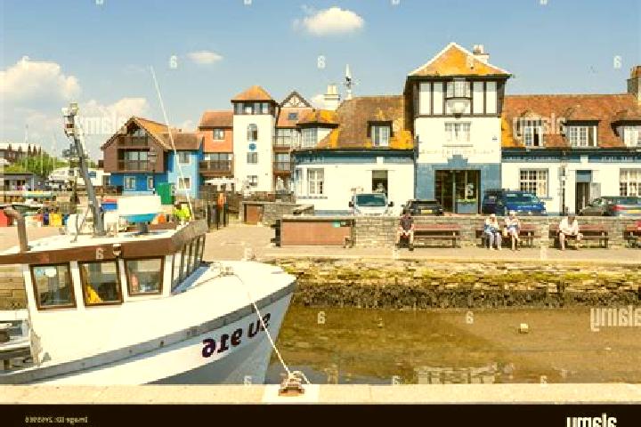 escort Lymington