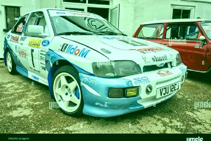 escort Macleod