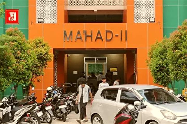escort Mahad