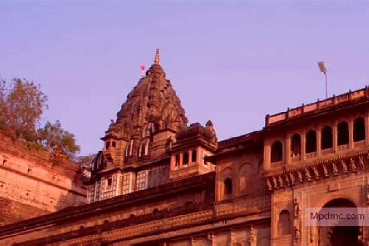escort Maheshwar