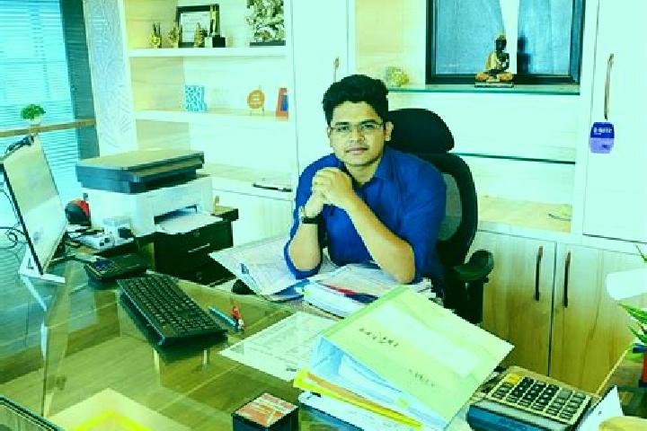 escort Malajkhand