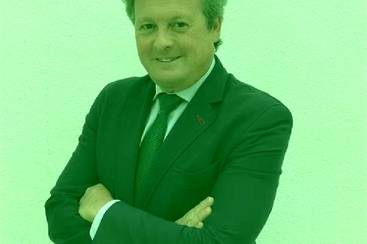 escort Manuel Castilla Brito