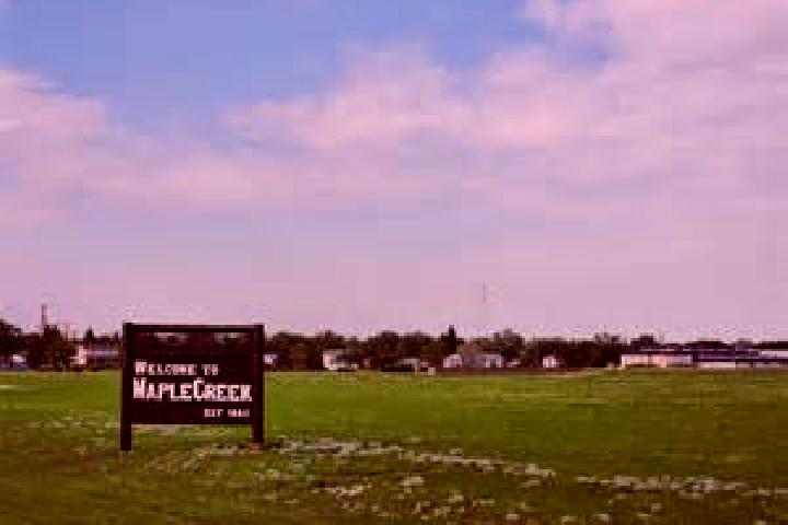 escort Maple Creek