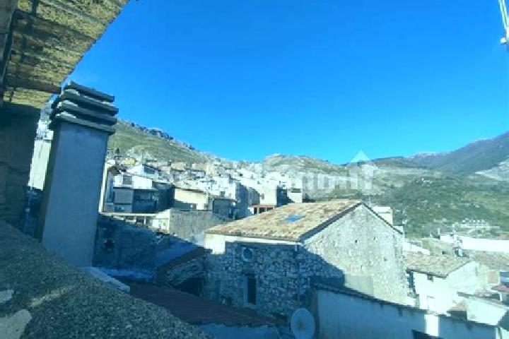 escort Maranola-Trivio