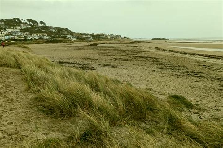 escort Marazion