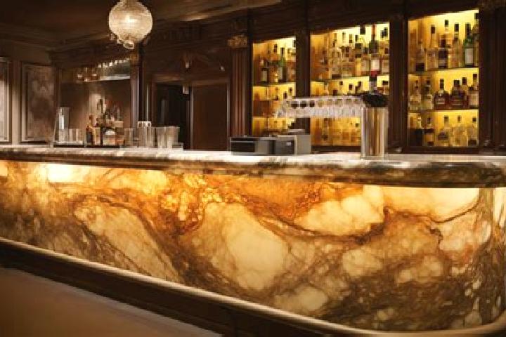 escort Marble Bar
