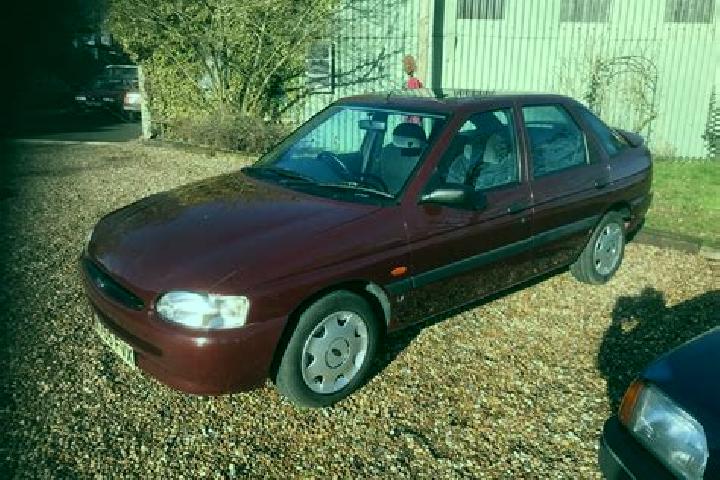 escort Maroon Town