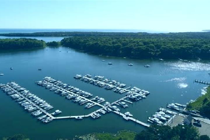escort Mashpee Neck