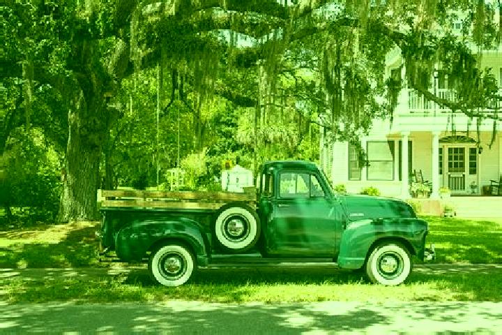escort McClellanville