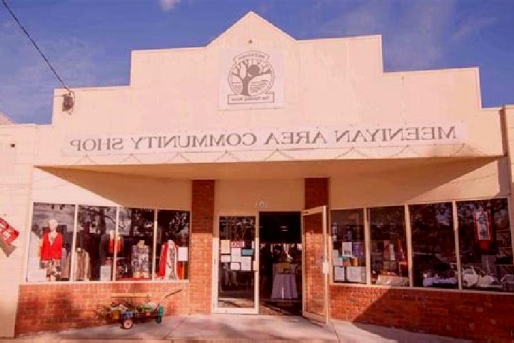 escort Meeniyan