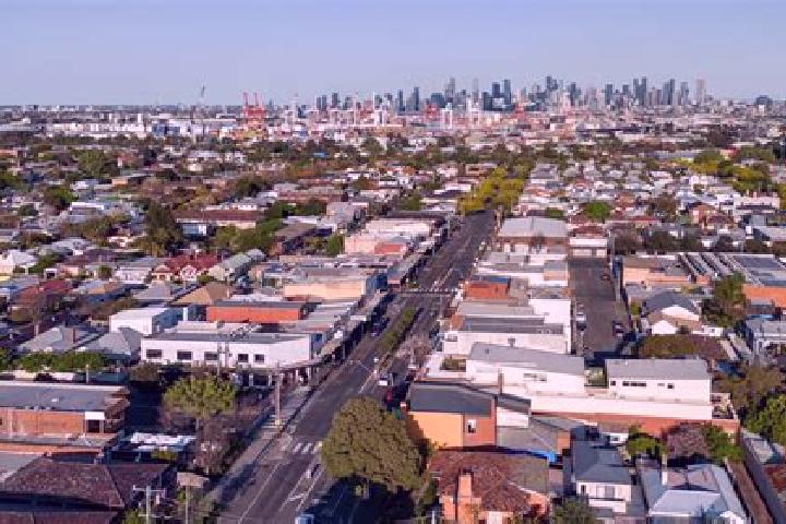 escort Melbourne Village