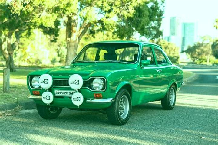 escort Melville