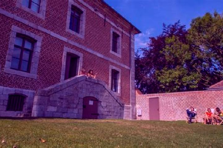 escort Mentque-Nortbecourt
