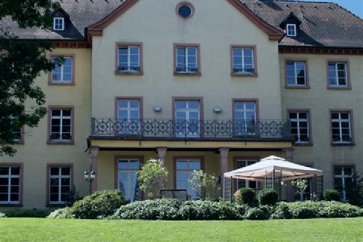 escort Merzhausen