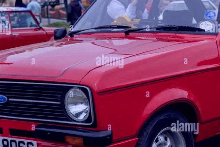 escort Middle Rasen