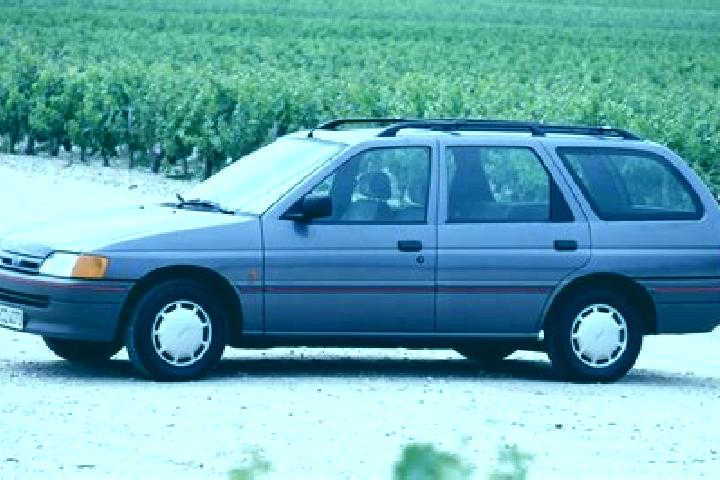 escort Mierlestii de Sus