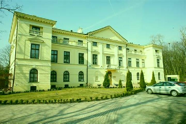 escort Minsk Mazowiecki