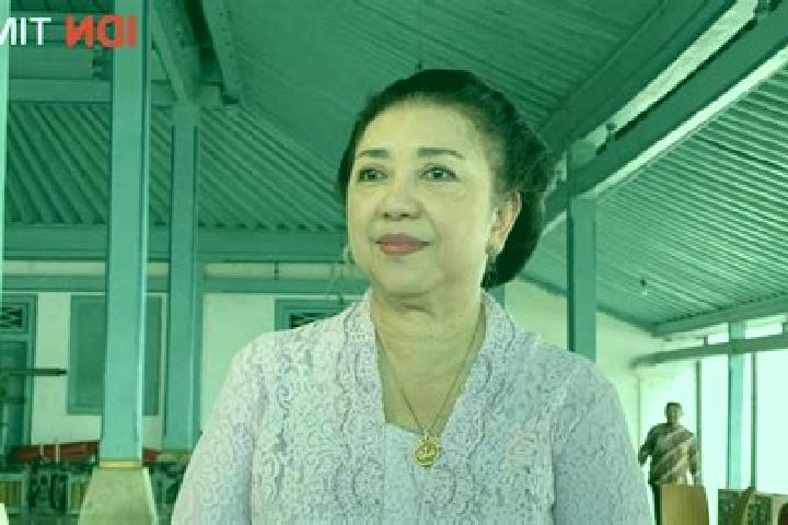 escort Moeng Pawk