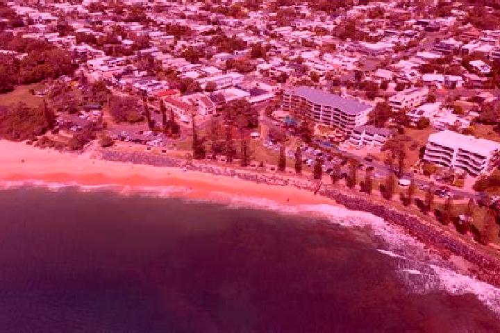 escort Moffat Beach