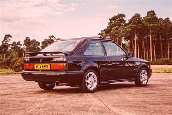 escort Mompantero
