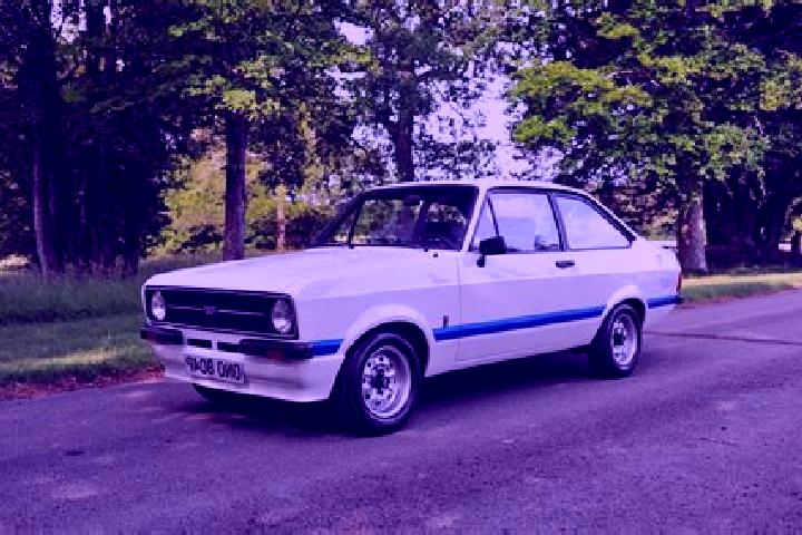 escort Moncrabeau